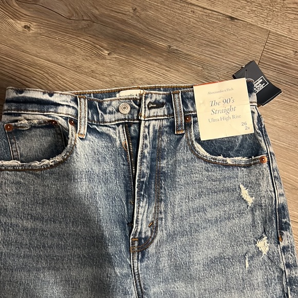 Abercrombie jeans - Picture 2 of 5
